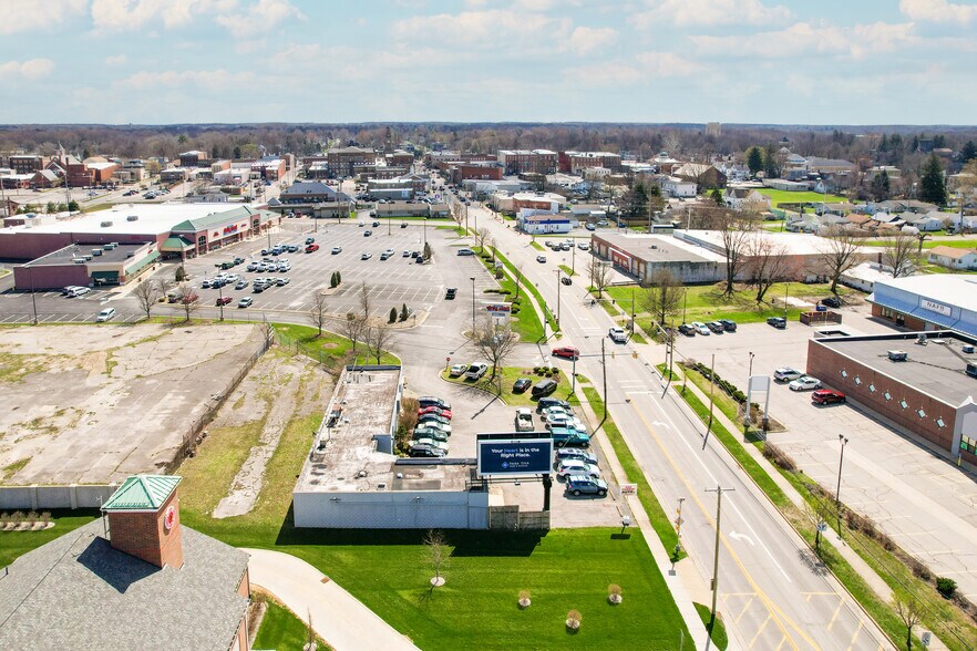 More Photos Of 100 Whittlesey Ave, Norwalk Research And Development For Sale