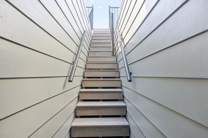 More Photos Of 1516 Lancaster St, Baltimore Apartments For Sale