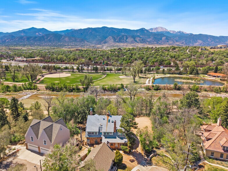 More Photos Of 33 W Willamette Ave, Colorado Springs Multifamily For Sale
