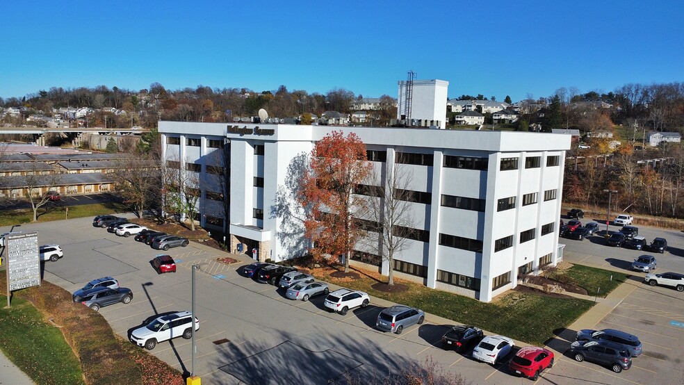 Primary Photo Of 1225 S Main St, Greensburg Medical For Lease