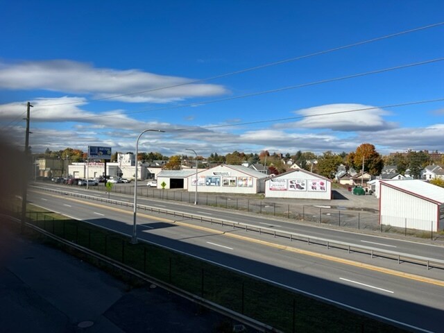 More Photos Of 824 Noyes St, Utica Manufacturing For Sale