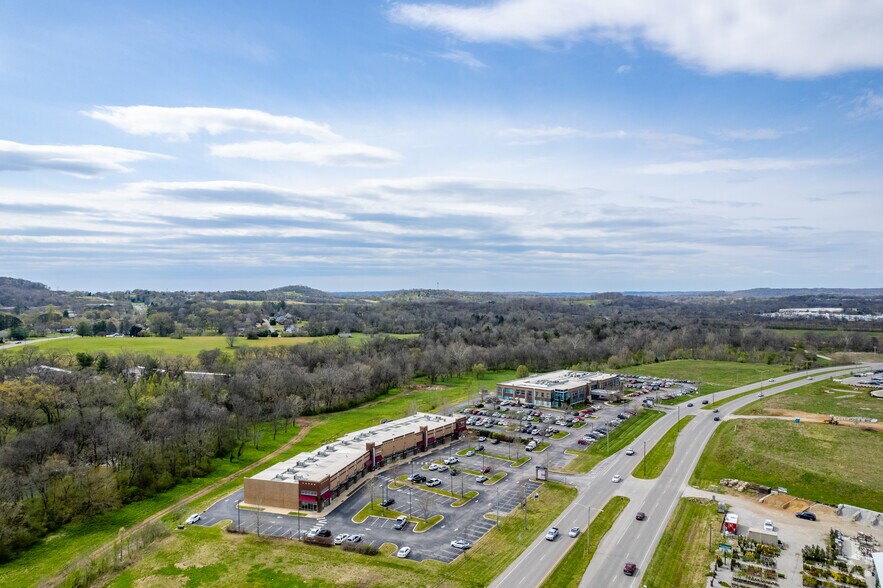 More Photos Of 1040 N James M. Campbell Blvd, Columbia Unknown For Lease