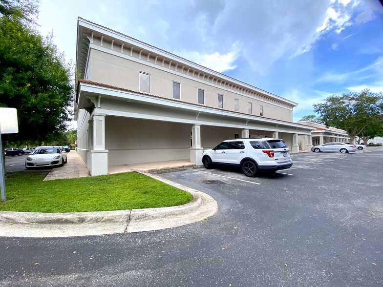 Primary Photo Of 4937 Clark Rd, Sarasota Medical For Lease