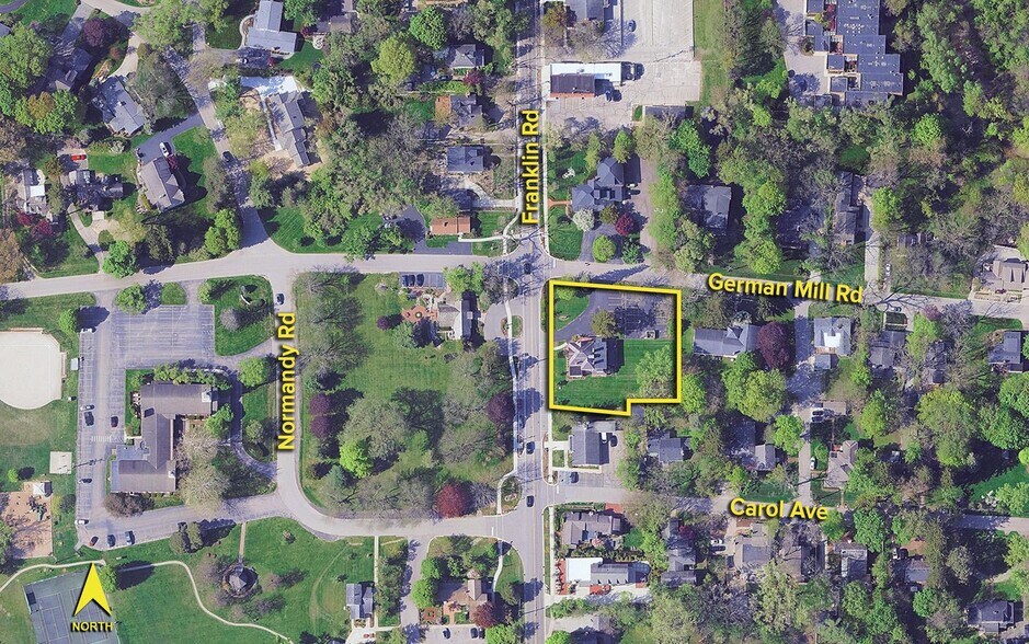 More Photos Of 32440 Franklin Rd, Franklin Office For Sale