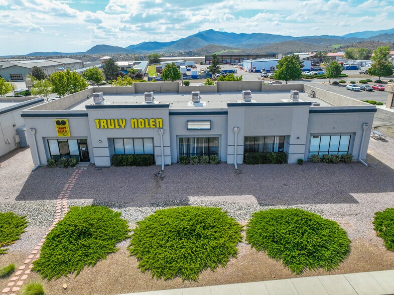 More Photos Of 6616 E 2nd St, Prescott Valley Storefront For Sale