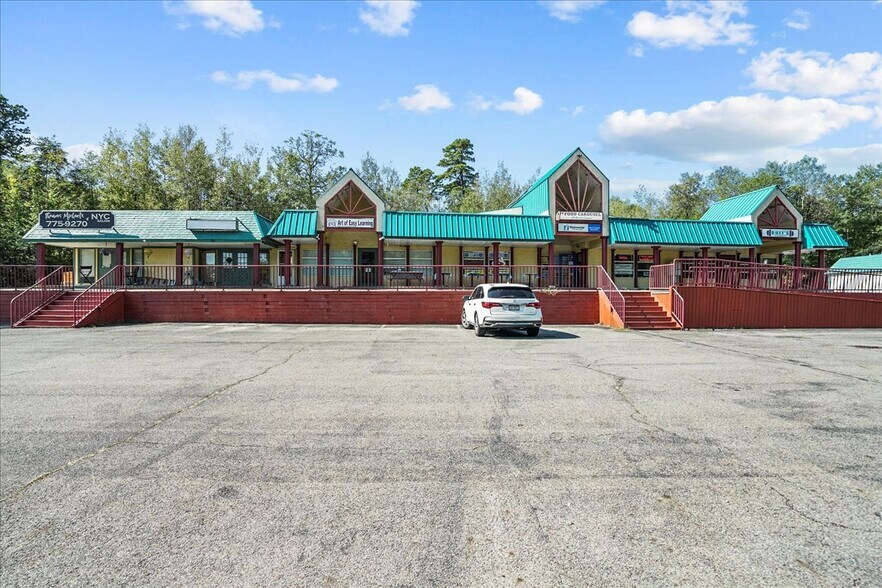 More Photos Of 635 Route 739, Lords Valley Freestanding For Sale