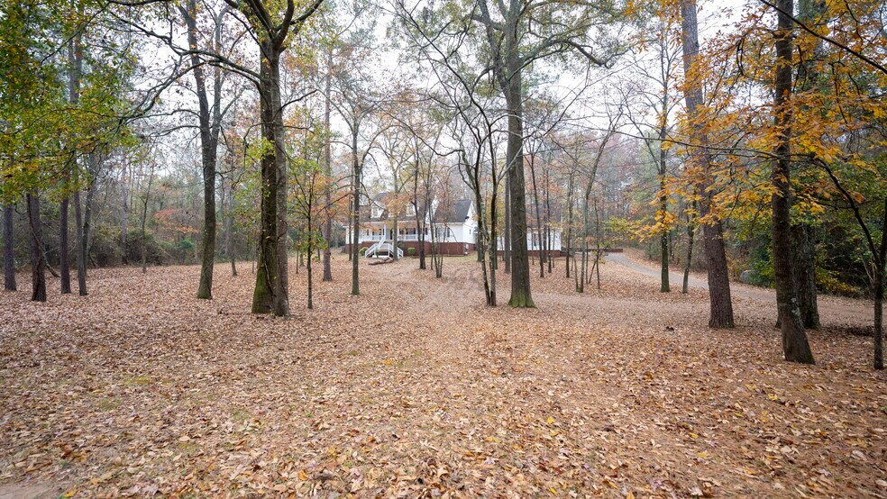 More Photos Of 1646 E Wesley Chapel Rd, Byron Land For Sale