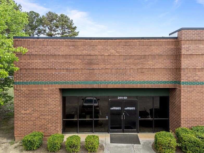 More Photos Of 2411 E Millbrook Rd, Raleigh General Retail For Lease