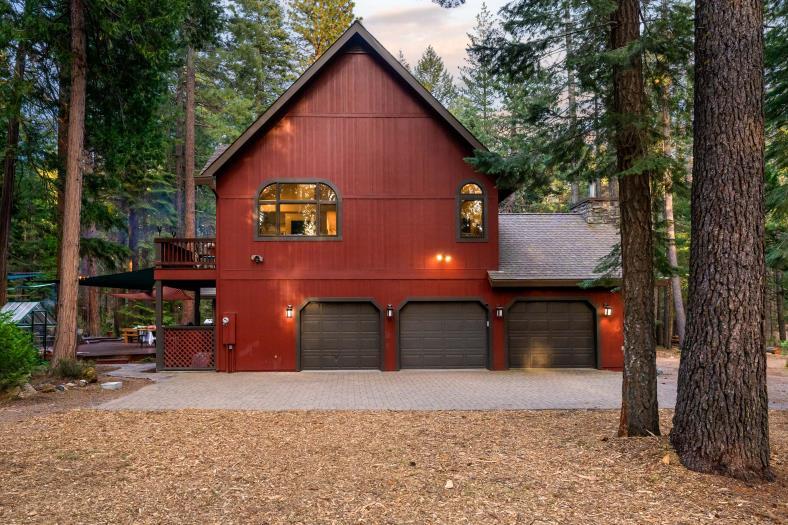 More Photos Of 4025 Summit Dr, Mount Shasta Land For Sale