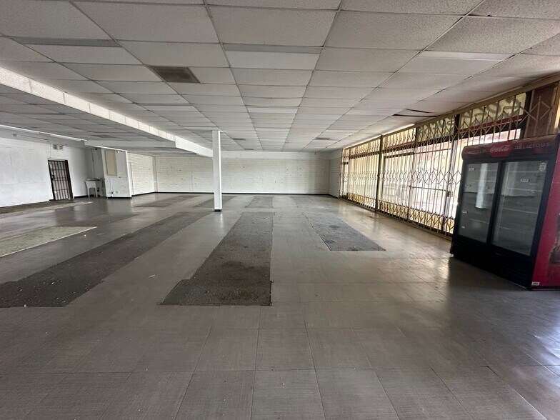 More Photos Of 1340-1376 3rd Ave, Chula Vista Unknown For Lease