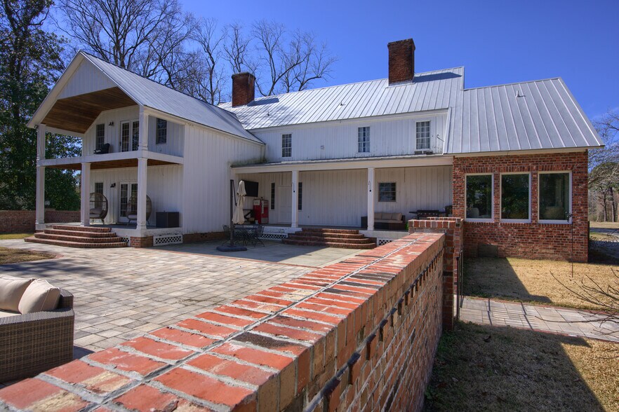 More Photos Of 6266 Richlands Hwy, Richlands Specialty For Sale