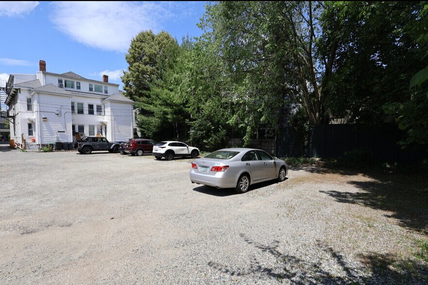 Primary Photo Of 138-140 Huron Ave, Cambridge Apartments For Sale