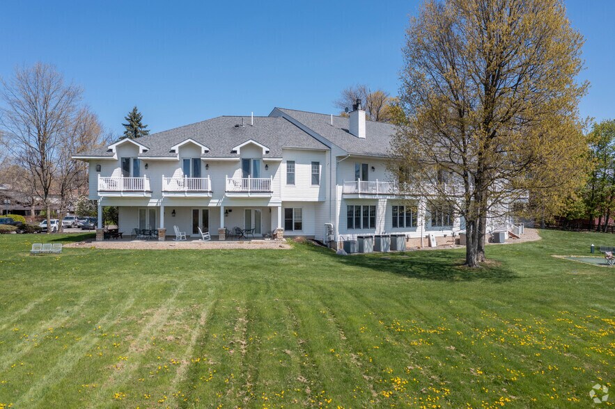 More Photos Of 14707 S Cheshire St, Burton Hotel For Sale