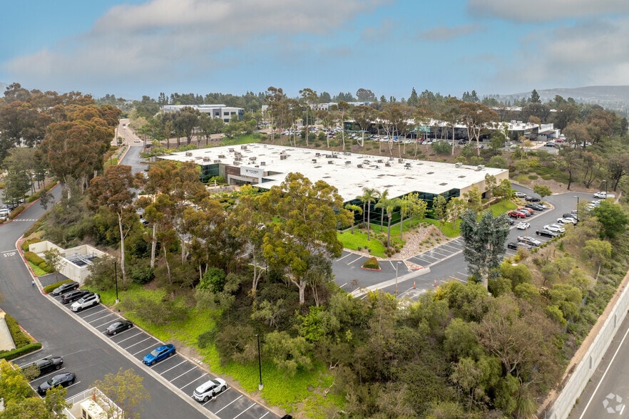 More Photos Of 15378 Avenue of Science, San Diego Research And Development For Lease