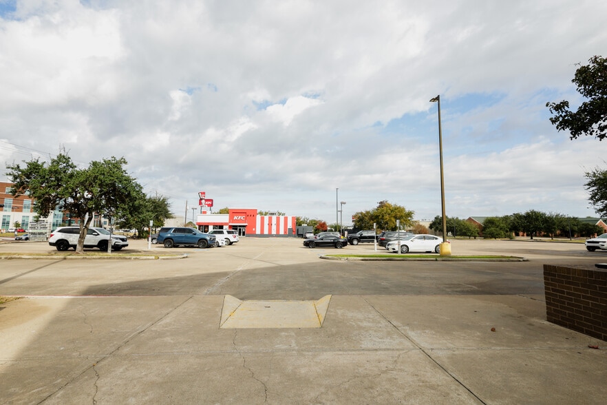 More Photos Of 4000 Garth Rd, Baytown Medical For Sale