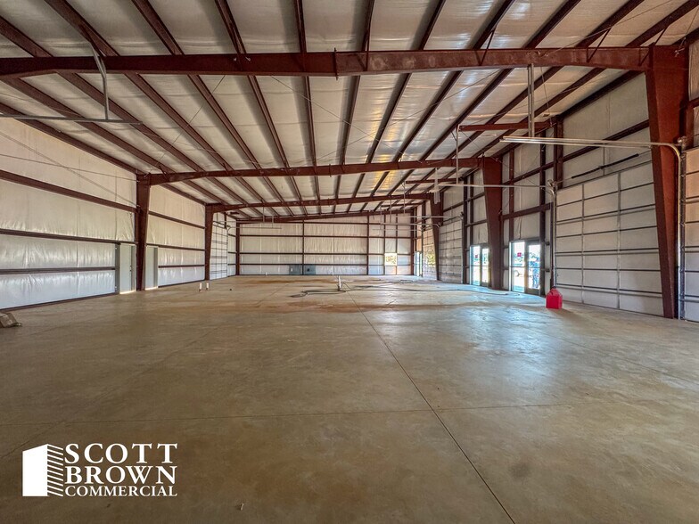 More Photos Of 8587 Stewart Rd, Aubrey Unknown For Lease