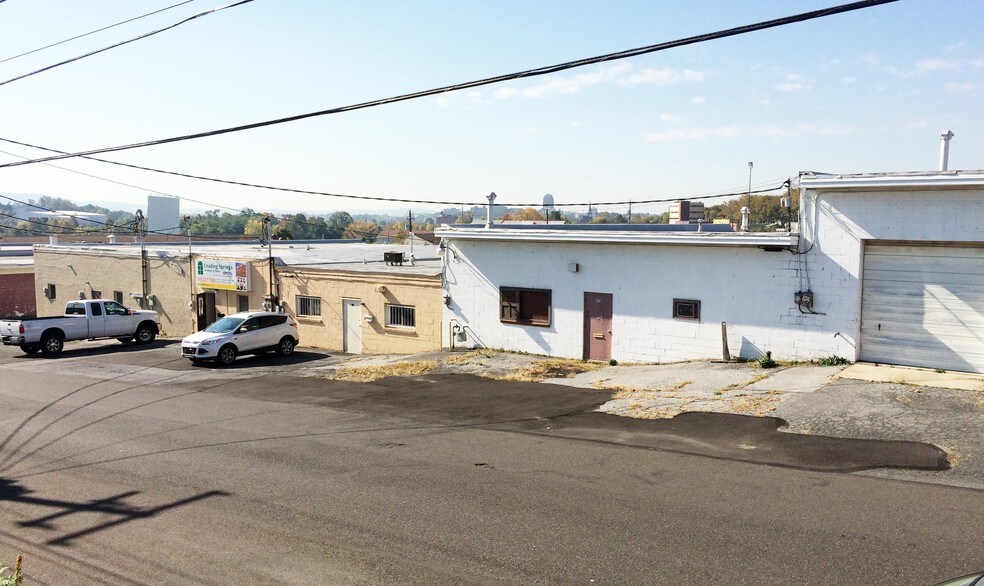 More Photos Of 864-872 N Gilmore St, Allentown Industrial For Sale