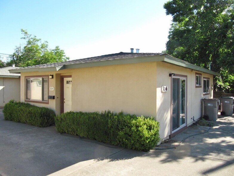 More Photos Of 415 4th St, Winters Multifamily For Sale