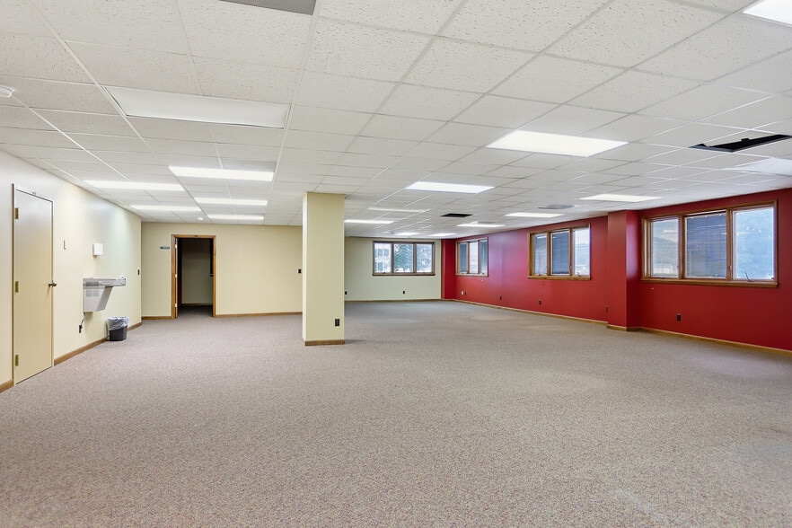 More Photos Of 1221 S Willow Ave, Cookeville Office Residential For Lease