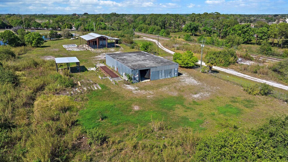 More Photos Of 15803 SW Farm Rd, Indiantown Manufacturing For Sale