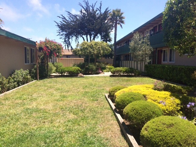 More Photos Of 1132-1136 Phoenix Ave, Seaside Apartments For Sale