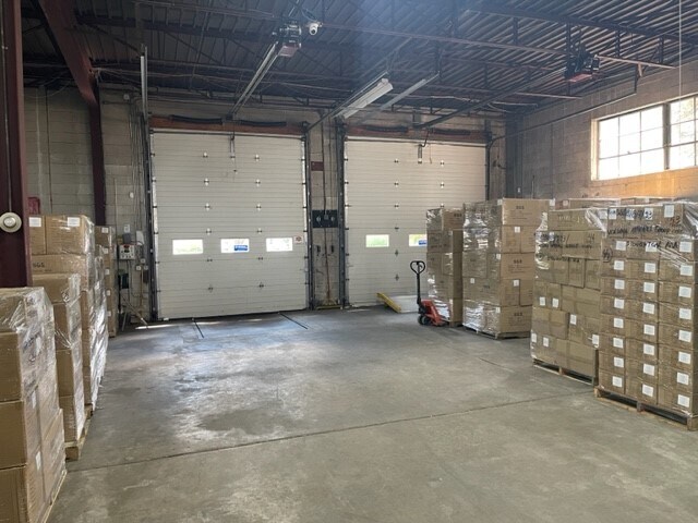 More Photos Of 185 Sumner Ave, Kenilworth Warehouse For Lease