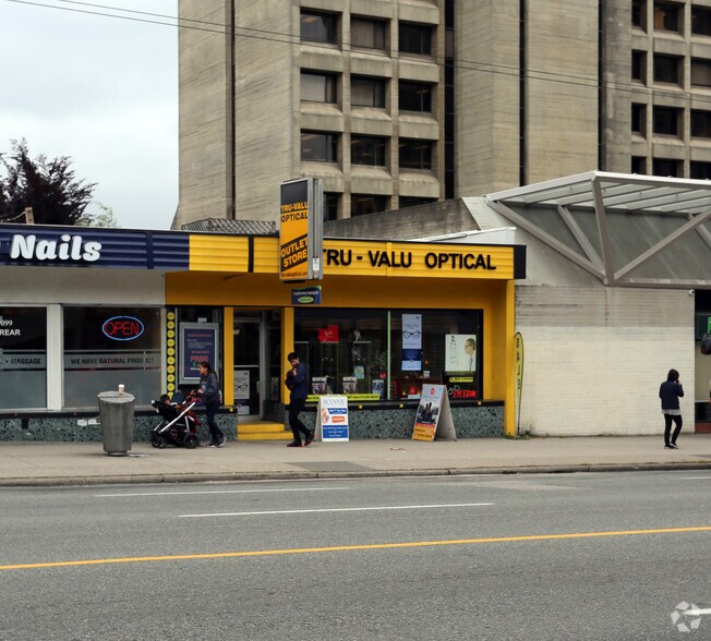 Primary Photo Of 833 W Broadway, Vancouver Storefront For Lease