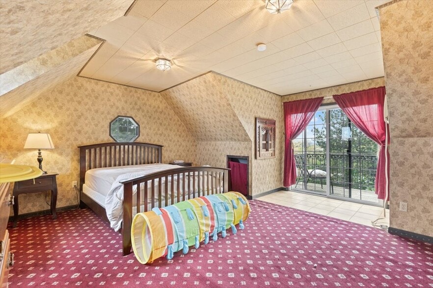 More Photos Of 500 S Bonair Rd, Zillah Winery Vineyard For Sale