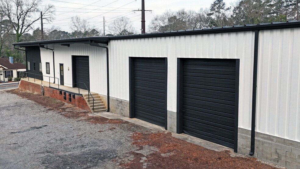 More Photos Of 1627 Columbia College Dr, Columbia Warehouse For Lease