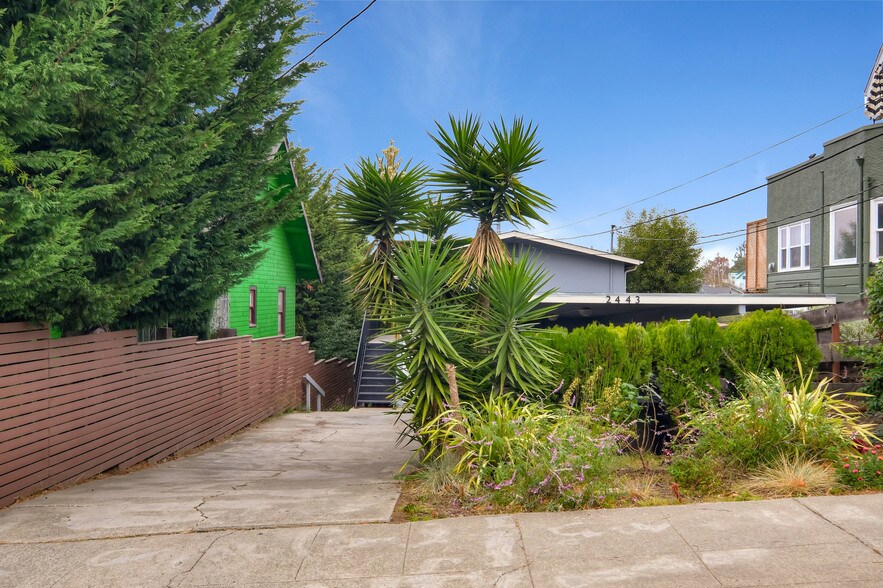 Primary Photo Of 2443 Grande Vista Ave, Oakland Apartments For Sale