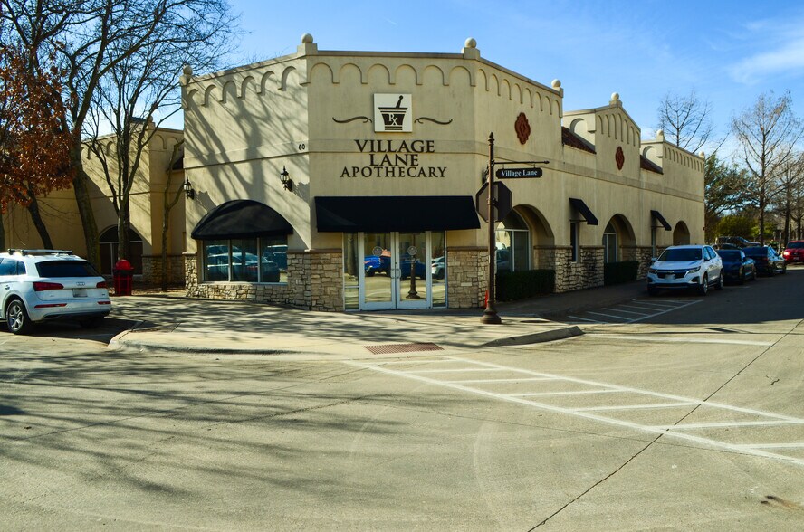 More Photos Of 60 Village Ln, Colleyville General Retail For Lease