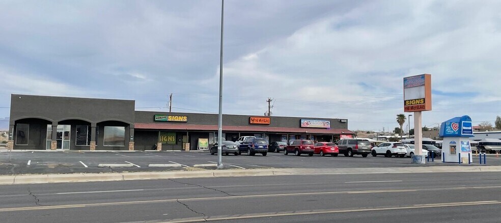 More Photos Of 2064 Highway 95, Bullhead City Restaurant For Sale