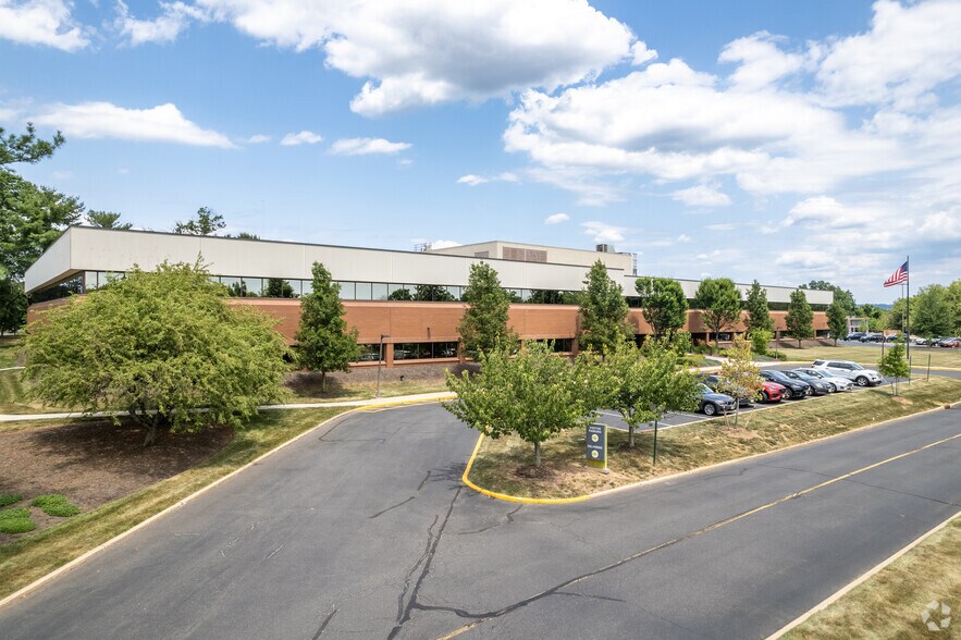 More Photos Of 3040 US Highway 22, Branchburg Office For Lease