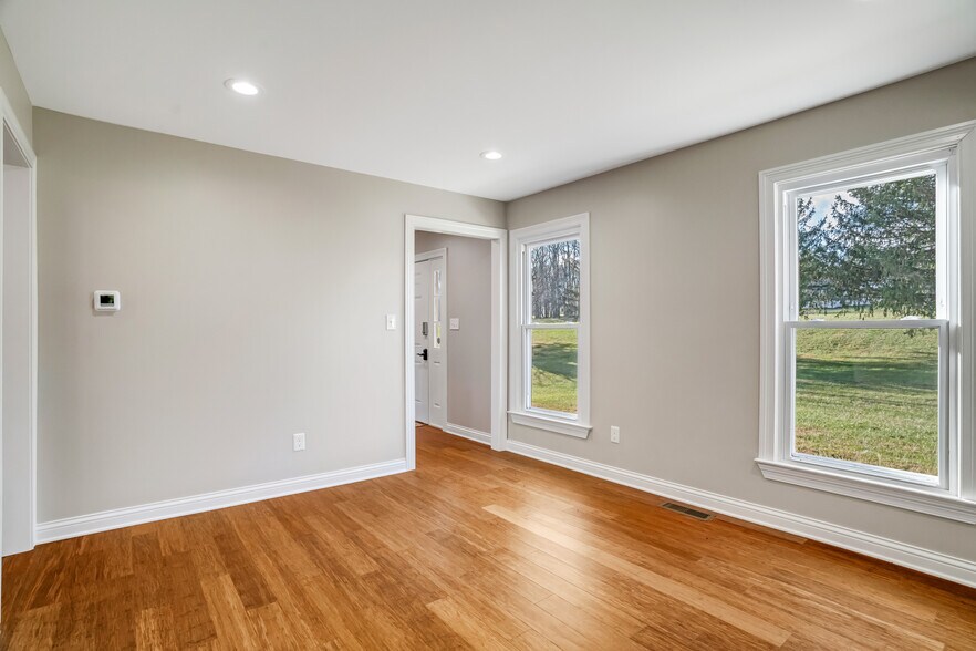 More Photos Of 1101 Brannon Rd, Nicholasville Religious Facility For Sale