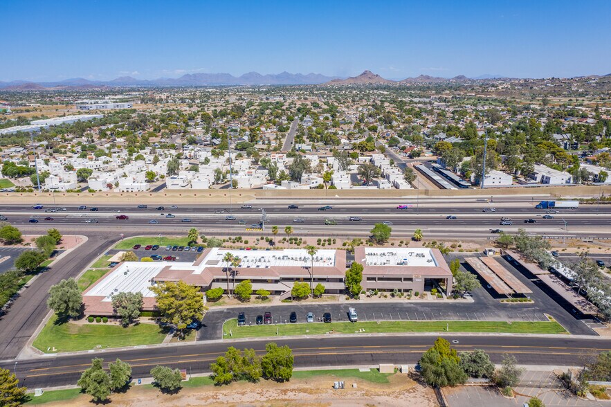 More Photos Of 15600-15650 N Black Canyon Hwy, Phoenix Office For Lease