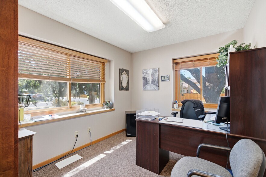 More Photos Of 2802 Madison Square Dr, Loveland Medical For Sale