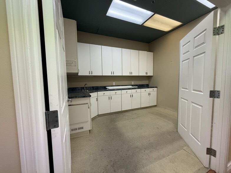 More Photos Of 7704-7792 Dublin Blvd, Dublin Unknown For Lease