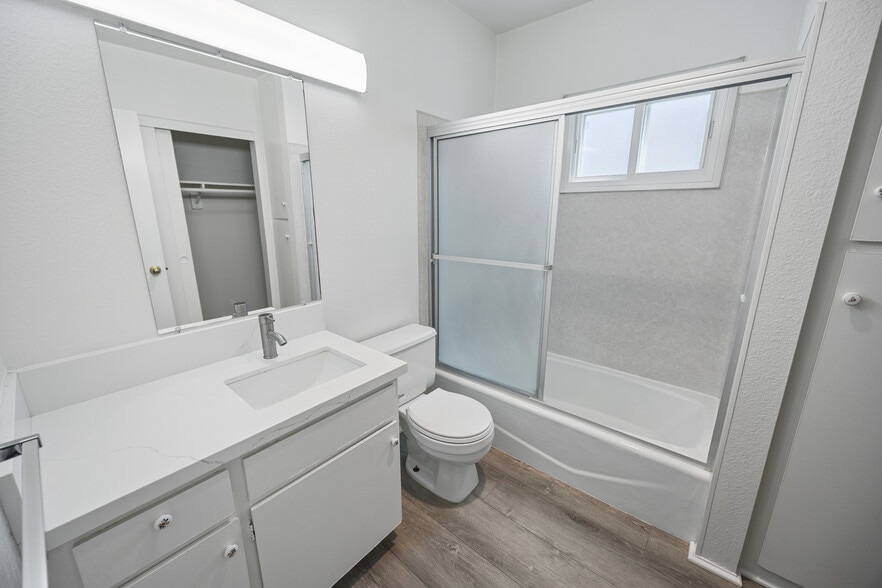 More Photos Of 508 W Imperial Ave, El Segundo Apartments For Sale