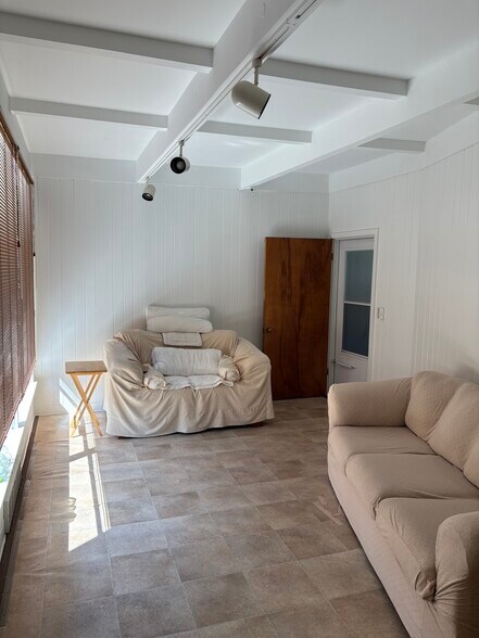 More Photos Of 220 E State St, Sycamore Office For Sale