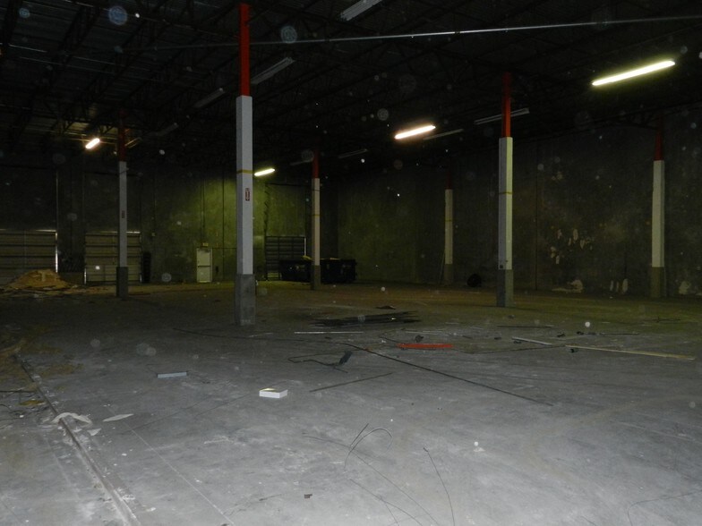 More Photos Of 13801-13807 NW 4th St, Sunrise Warehouse For Lease