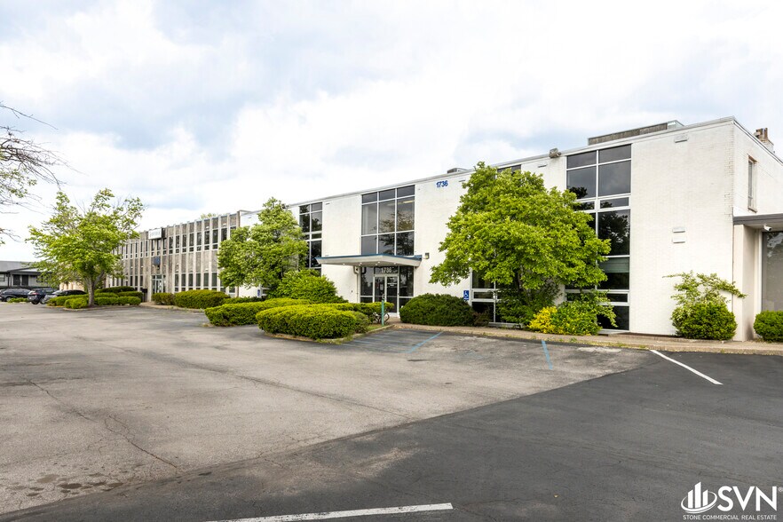 More Photos Of 1718 Alexandria Dr, Lexington Medical For Sale