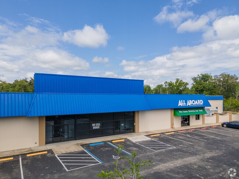 More Photos Of 3742 Nova Rd, Port Orange Self Storage For Lease