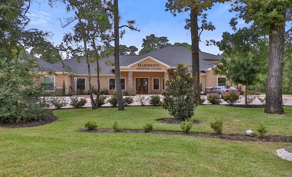 Primary Photo Of 196 Camelot St, Conroe Assisted Living For Sale