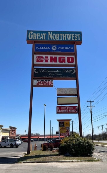 More Photos Of 8751 Grissom Rd, San Antonio Freestanding For Lease