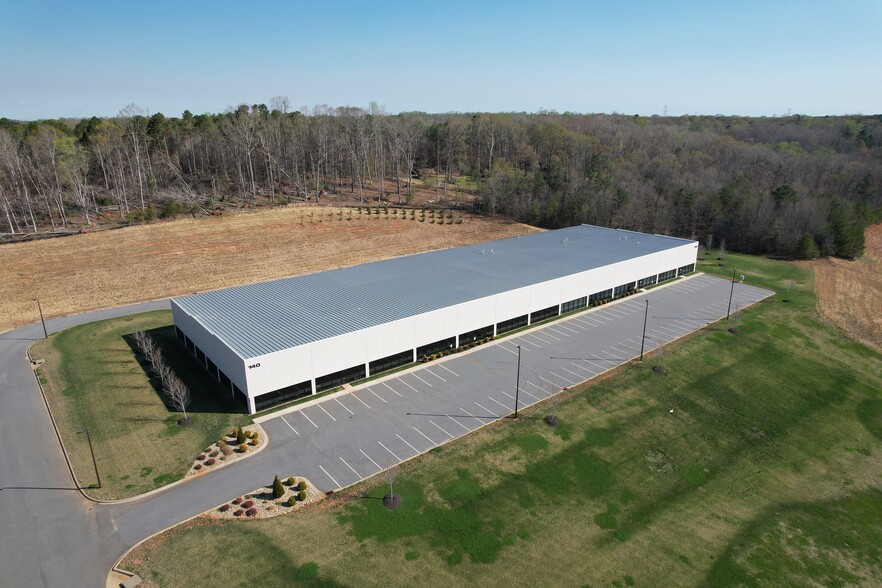 More Photos Of 140 Corporate Dr, Spartanburg Research And Development For Lease