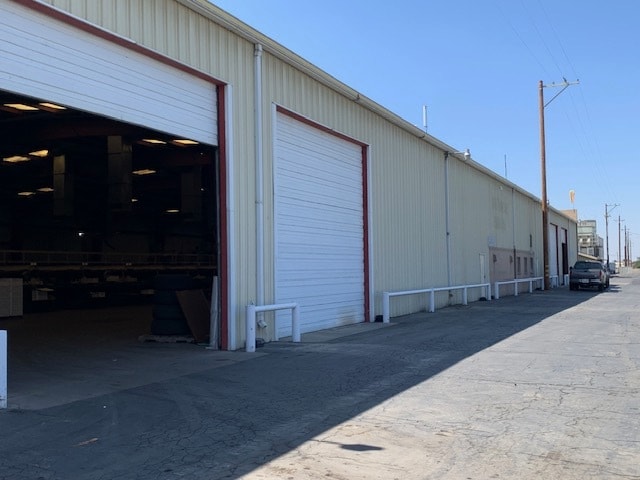 More Photos Of 10537 Boone Dr, Sultana Refrigeration Cold Storage For Sale