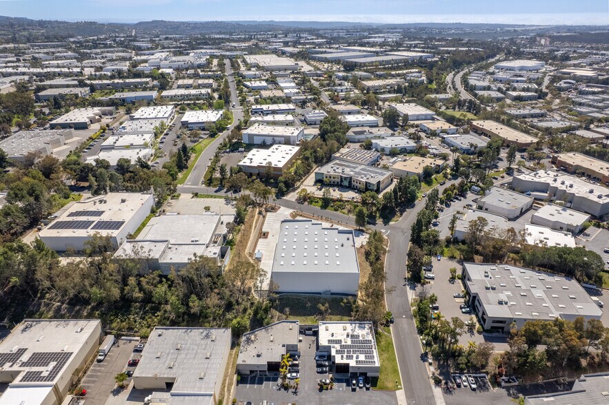 More Photos Of 2515 Birch St, Vista Warehouse For Lease