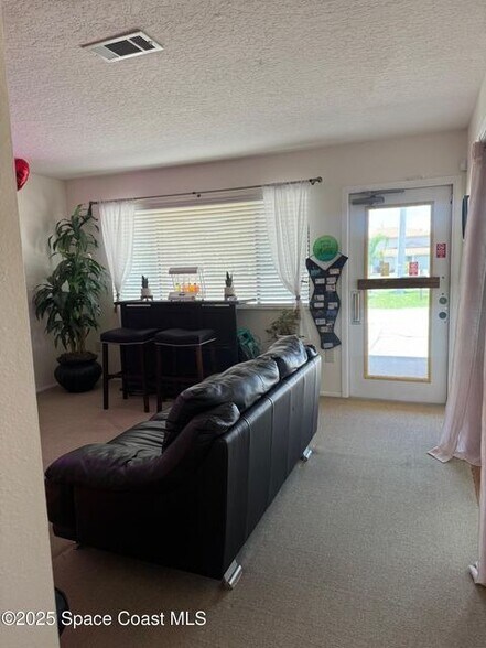 More Photos Of 1051-1079 Cheney Hwy, Titusville Office For Sale