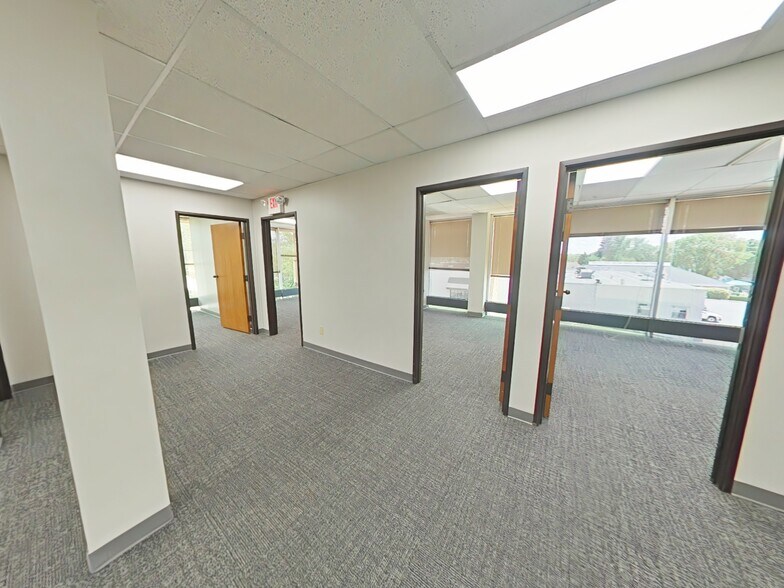 More Photos Of 6797 N High St, Worthington Office For Lease