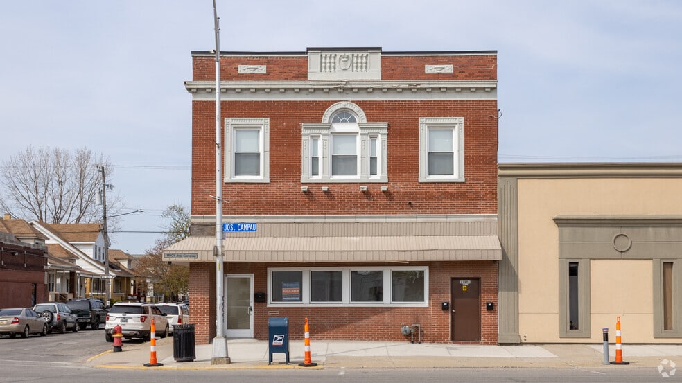 More Photos Of 11901 Joseph Campau St, Hamtramck Storefront Retail Office For Lease